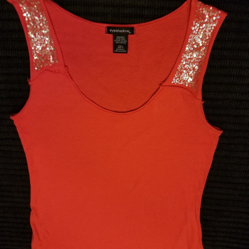 Sleeveless top